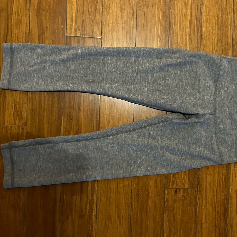 Like new heather grey Lululemon leggings